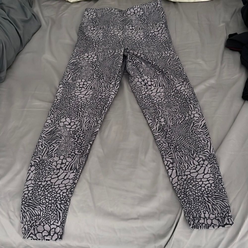 Kyodan gray leggings sz S